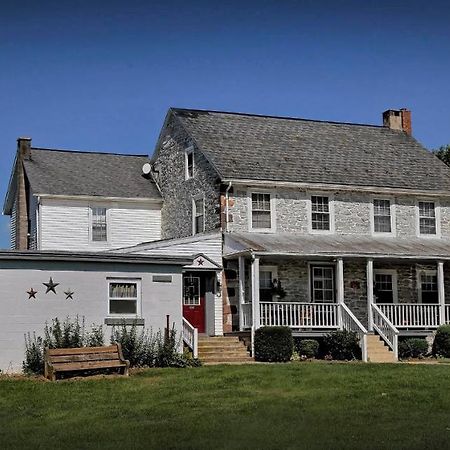 Hertzog Homestead Bed & Breakfast Эфрата Экстерьер фото