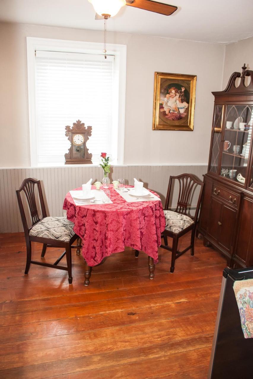 Hertzog Homestead Bed & Breakfast Эфрата Экстерьер фото