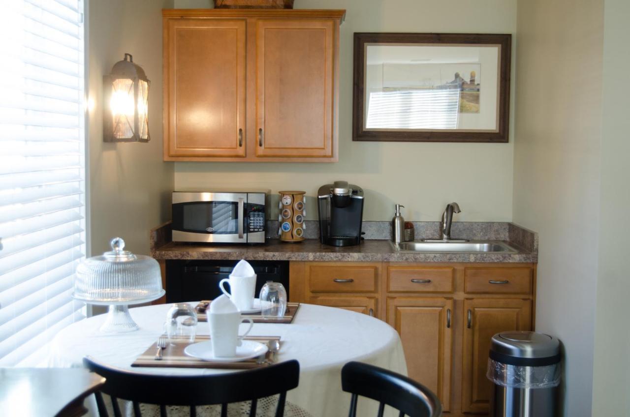 Hertzog Homestead Bed & Breakfast Эфрата Экстерьер фото